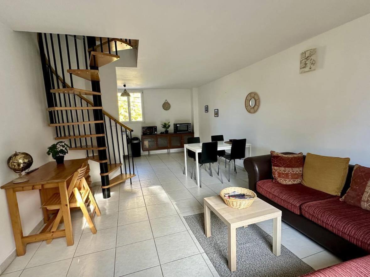 Clos De La Noria Pont-Saint-Esprit Habitación foto